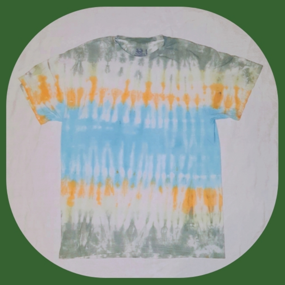 Tie dye shirt medium